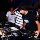 DJ BRUCKS @ Abril 2013 (Back To School) Mix!.mp3