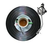 CAFE CON LECHE AZUCAR Y LICOR TEMPLADO POR FAVOR
