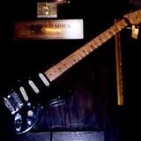 You know this guitar - David Gilmour