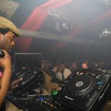 jordon v and singing fats live @ fire nightclub march 2012