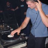 El Hornet vs Dan Lucas (2000 Studio Mix)