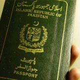 Y do Pakistanis have a Bad Image Abroad?- Late Nite Love Ispecial - Mast FM103