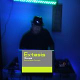 Dj. Extasis en Tloque Nahuaque Party por Incuria NetWork Mayo 2015