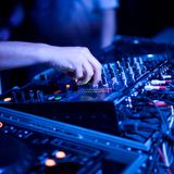 Dj Luis - Mueve El Toto *MIX*