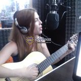 Flor Martín cantando canciones de Boca en SoyBocaRadio