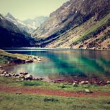 COOL LIKE A LAKE