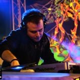 Digital Dance with DJ Satellite - Radio MOF/www.radiomof.mk / 26.09.11 / Guest Mix by DJ Lorraine