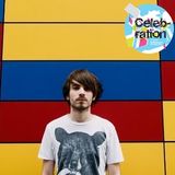 Seams Live Set Summer 11 - he plays Reprise Arch @ EE Aug 2011