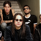 Viper anuncia turnê com Andre Matos