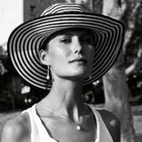 VERONIKA FLEYTA - IBIZA SONICA MIX