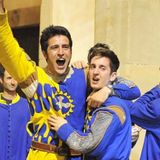 Una Giostra a tre velocità. Due quartieri da rifondare, la festa giallo blu