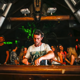 Stuart King - Sequential - Frisky Radio Thailand - November 2015