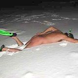 PIg&Dan Naked in the Snow mix (late)