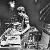 EDM Mixset v.9 ( เด้ง ยก ย่อ )