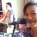 DJ Cocoy Puyat playing the DJ 101 room of the November Hifi Show + guest vocals by Lala Lejuene.