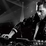 Tiësto's Club Life 90's Mix - Hour 2
