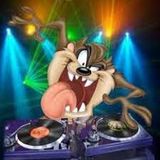 Djkevnic's mix of old school dance tracks with a modern age beat