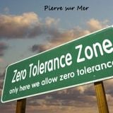 ZERO TOLERANCE / Kompromisslos