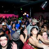 Jump On It- live breaks DJ mix in Chicago; 5.1.05