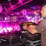 Essential Mix - Tong Oakenfold Fontaine @ Creamfields