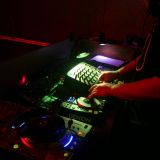 Six Beat Under @Munie Fleda - 2012 mix