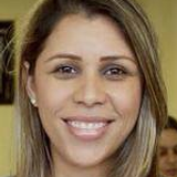 Reconheço que tu és Deus - Lívia Ribeiro