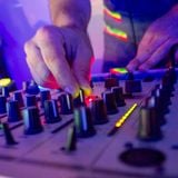 ANDRESOUND - Tune In All Music (Septiembre 2013 Mixed By Dj Andresound)