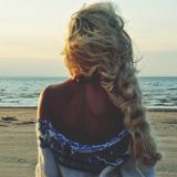 Julia Lieblich - Kiss The Night & Break The Day (DeepHouseSet)