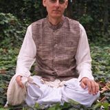 ISKCON Indonesia Sankarshan Prb_16_09_2012_Tkd Balian_Grhastha Seminar.mp3