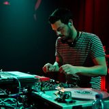 Chase Mixes - Mr Critical (Radioshow on 24/05/2013)