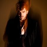 Adam Lambert co-hosting The iH3artRadio Countdown