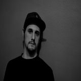 Peuch-liveset-11-10-04-mnmlstn