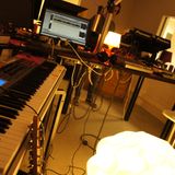 lemakuhlar (live) @ move your body - urgent radio (5/4/2012)