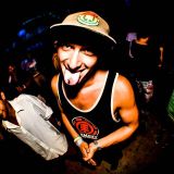 Ema @ Lapa Lapa Motañita Ecuador ---- Recicle bin sessions