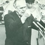 Dr. Lee Roberson preaching at the Highland Park Baptist Church in Chattanooga on April 6, 1980.