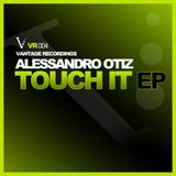 Alessandro Otiz - Night Time (Original Mix) VR004
