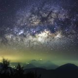 Traveling the Spaceways - Ambient Synth Mix 03-30-15