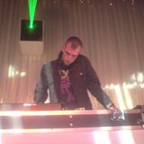 Dj Carl 'Fitzy' Fitton in the mix
