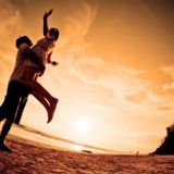 Sun Sessions Episode 012 (Pass the Good WarmUp Mix)
