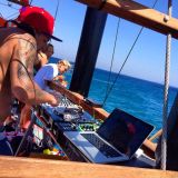 House and Bass Mix Up