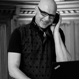 DJ Grooveshaker
