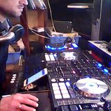 djomatic playing on the 4 decks