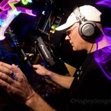 BROKEN - 60 min bouncy breakbeat mix by DJ V