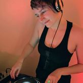 DJ Lara profile image