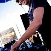 Luca De Tena aka dj.surfer profile image