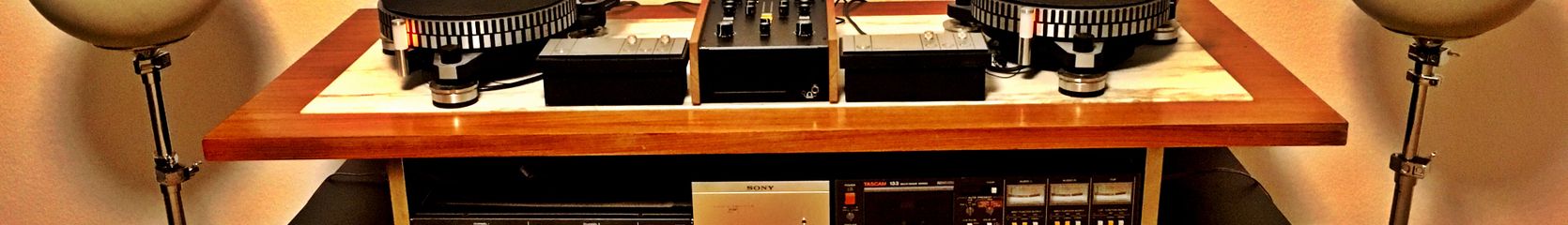 Mixcloud banner for @enne