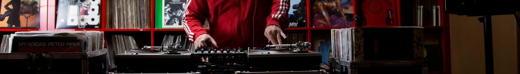 Mixcloud banner for @rhinestone