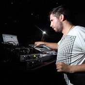 Mathew Jonson - Live 10.2004
