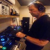 Pete Tong - Lockdown Hot Mix 4