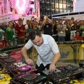 Cut La Roc - 33 1/3 The Goods Shed, Melbourne (2002) - Presented by Triple J Mix Up (Easter Special)